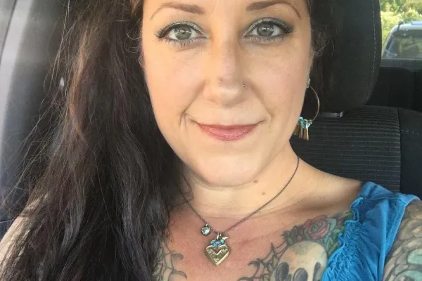 nikki_bio_pic.jpeg
